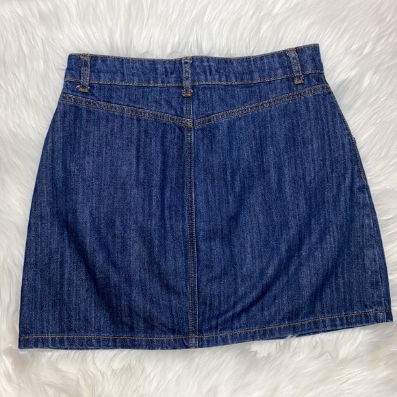 Forever 21 Contemporary Rose Patch Button Up Denim Skirt Size S 🌹 LIKE NEW! - Picture 2 of 4
